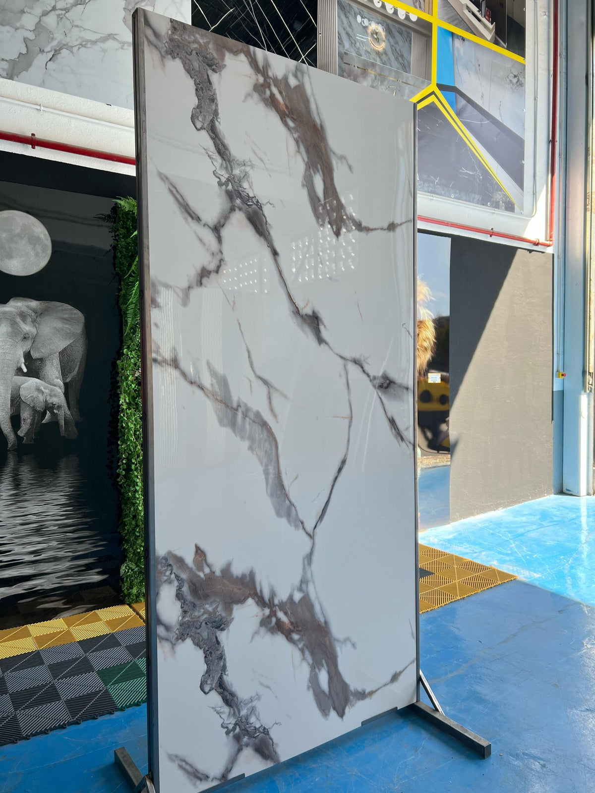 Placa decorativa polvo de piedra Mármol Humo 260 x 122 cm