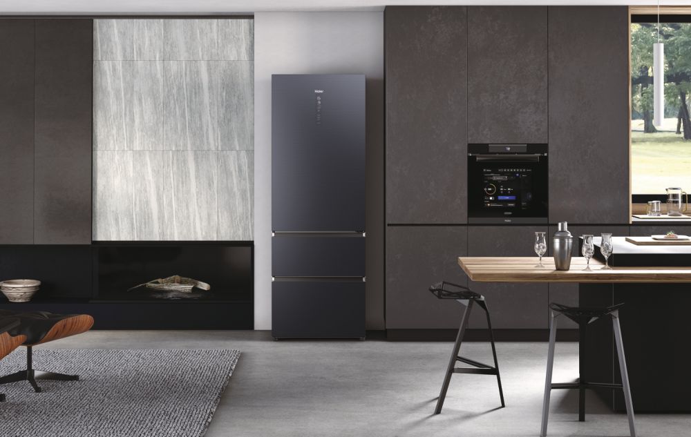 Frigorífico combi Haier HTW7720ENMB – detalle del frigorífico