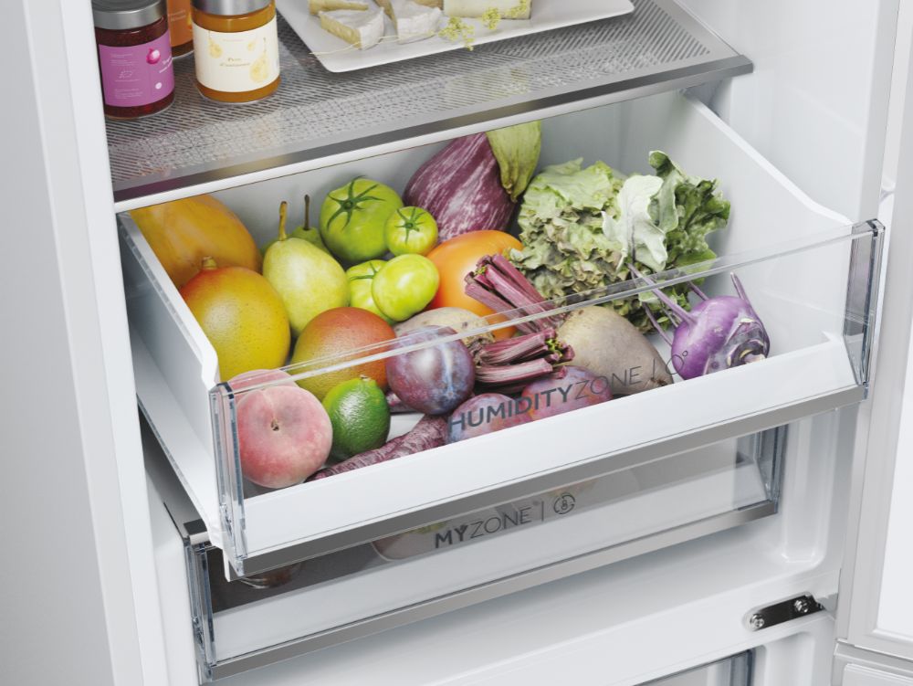 Frigorífico combi Haier HDPW5620CNPW – detalle de cajones interiores