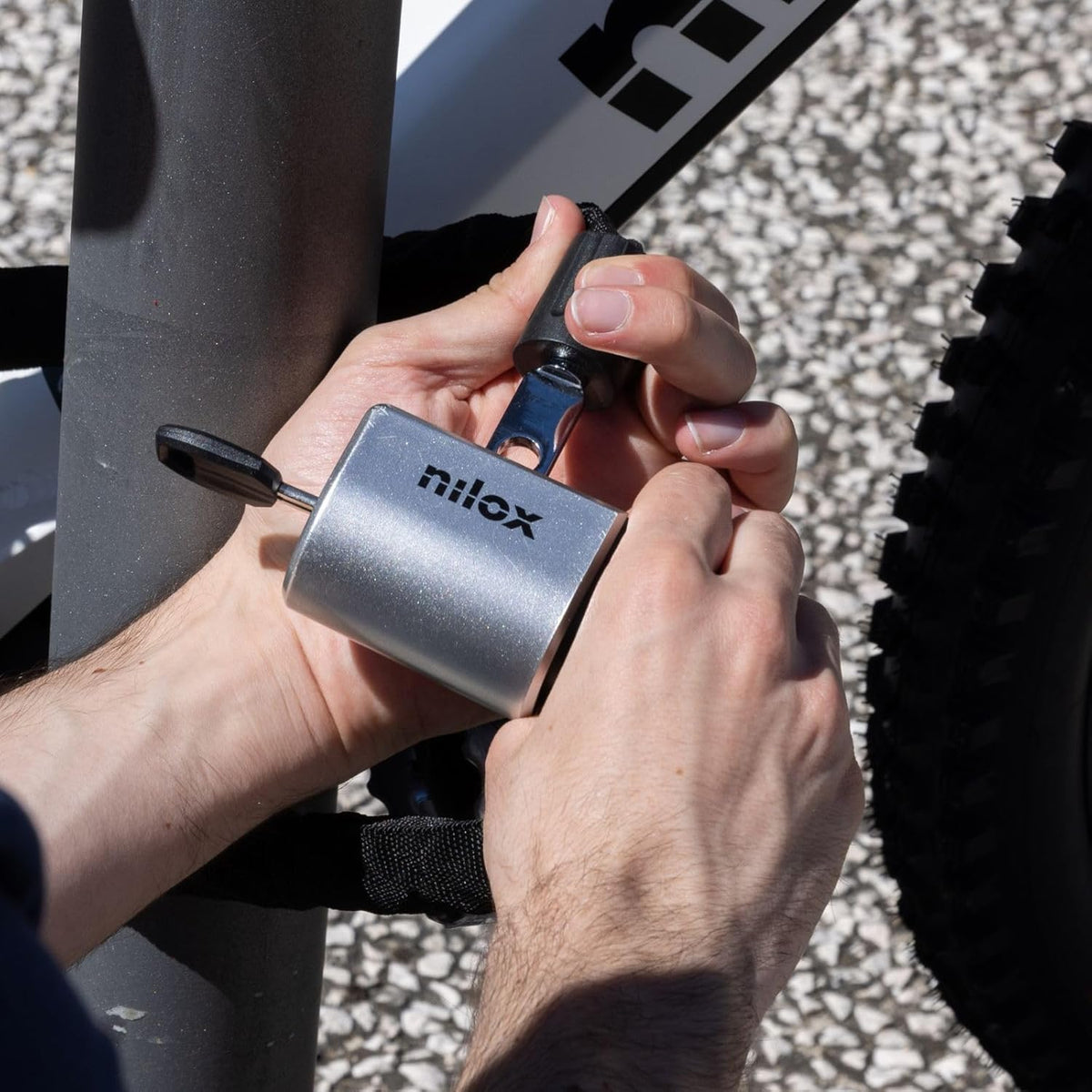 SISTEMA ANTIRROBO NILOX CHAIN LOCK