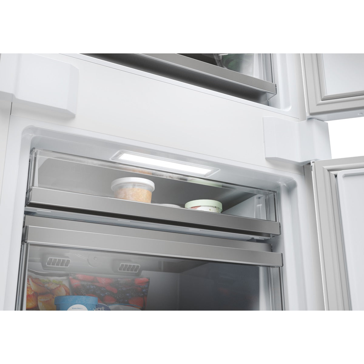 Vista adicional del frigorífico combi integrable Haier HBW7519C, imagen 7 de la galería