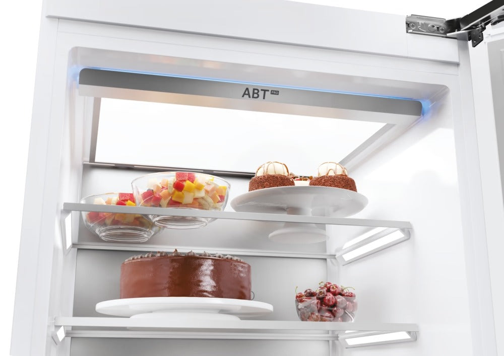 Vista adicional del frigorífico integrable Haier HMLT7518EWF, imagen 4 de la galería