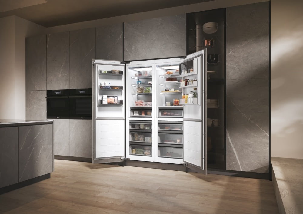 Vista adicional del frigorífico integrable Haier HMLT7518EWF, imagen 8 de la galería