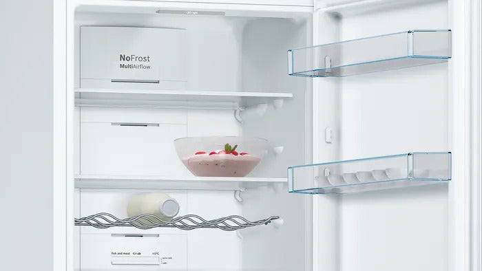 Bosch KGN362WED – detalle interior