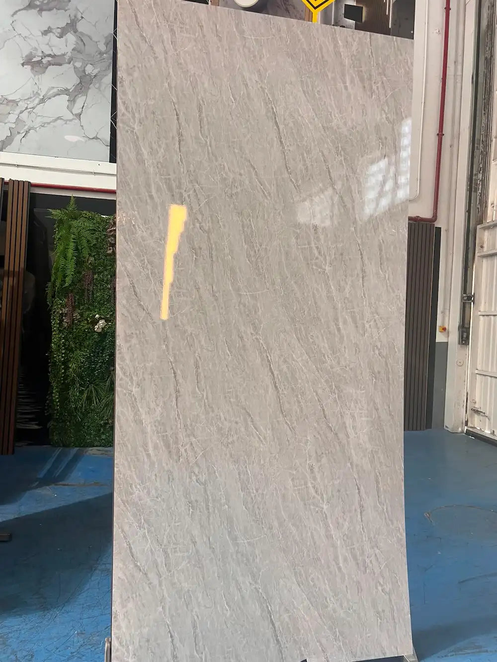 Placa decorativa polvo de piedra Piedra Gris Hielo Brillo 260 x 122 cm