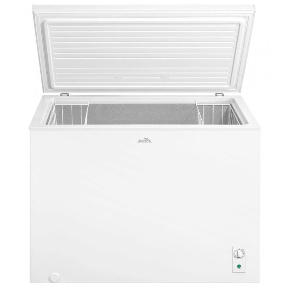 Congelador horizontal Artica FROSTBOX295EB con tapa abierta, vista interior del arcón