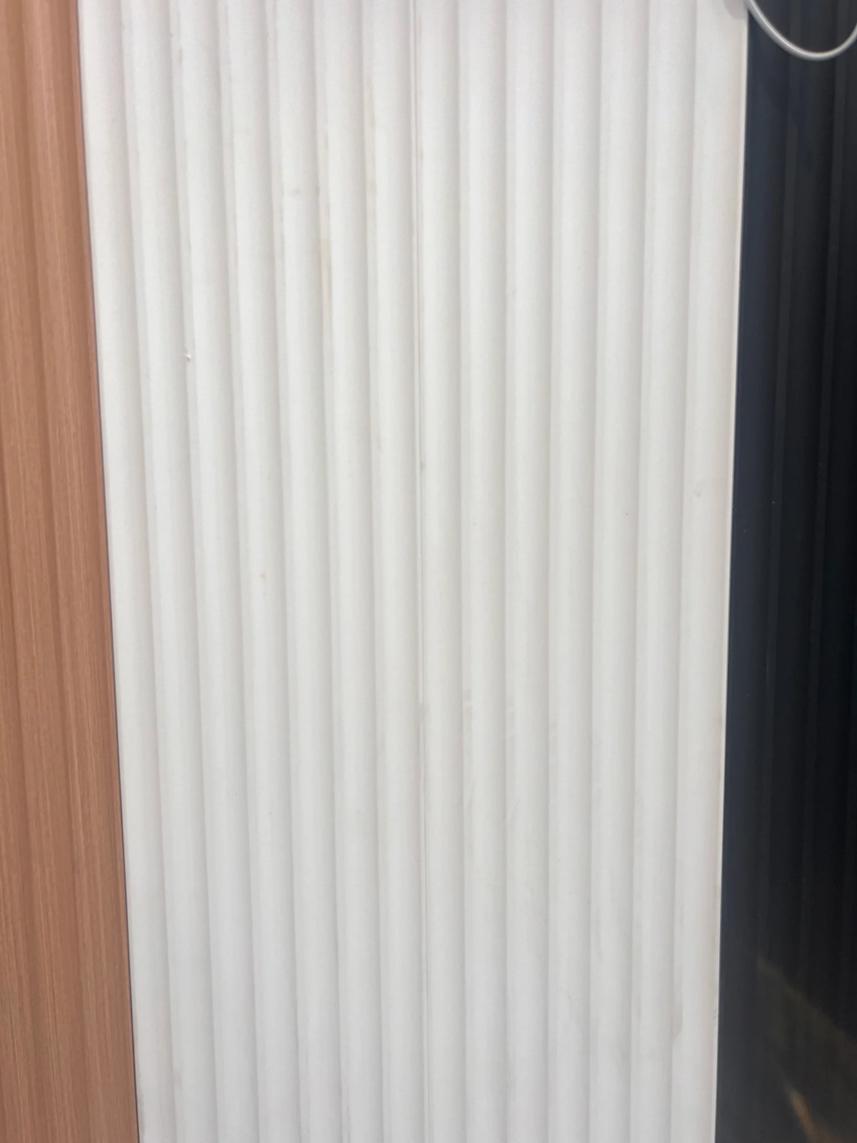 Listón decorativo PVC Blanco Tacto Piel 290 x 20 cm
