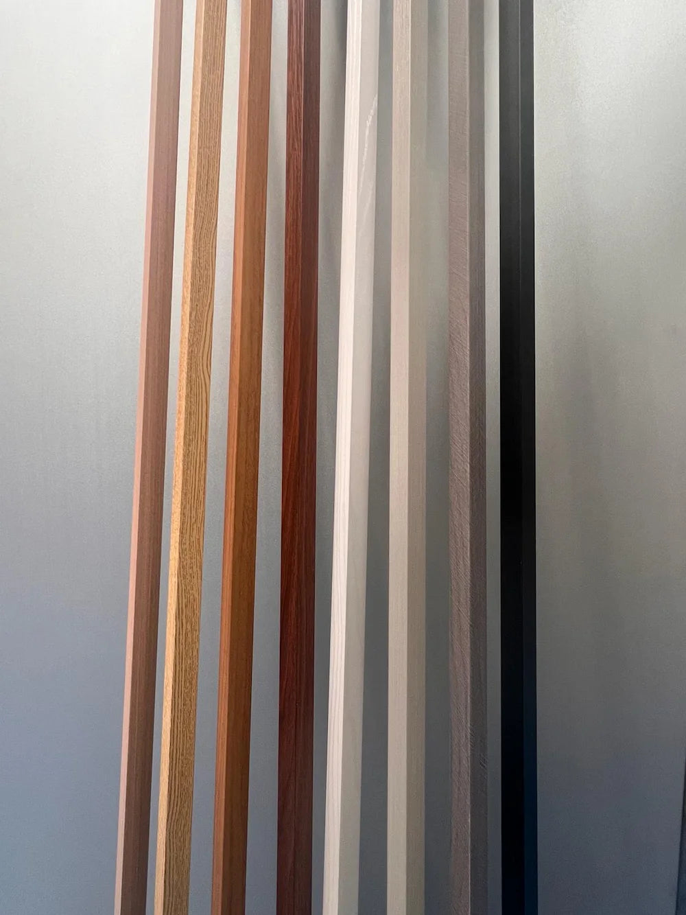 Perfil ángulo L para listones decorativos 300 cm