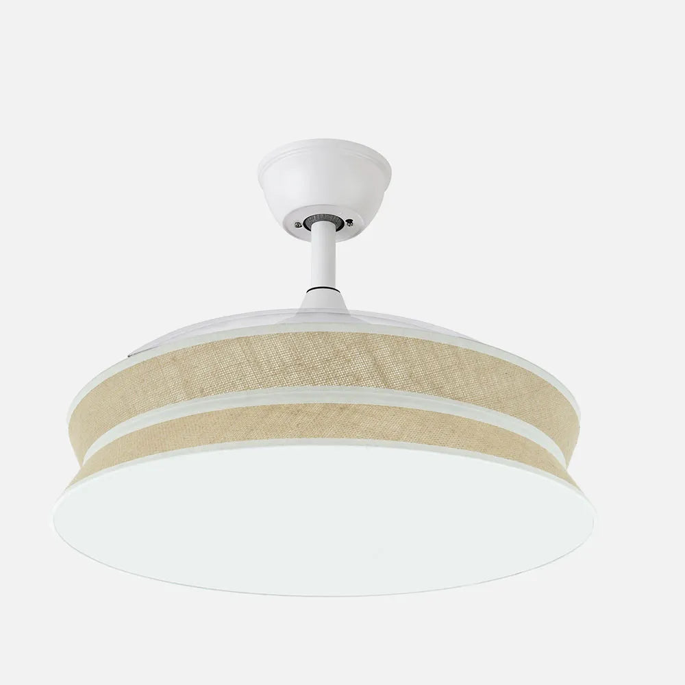 Ventilador de techo DC Decor 108 cm con aspas retráctiles y luz LED de FABRILAMP en color blanco/natural – vista de detalle