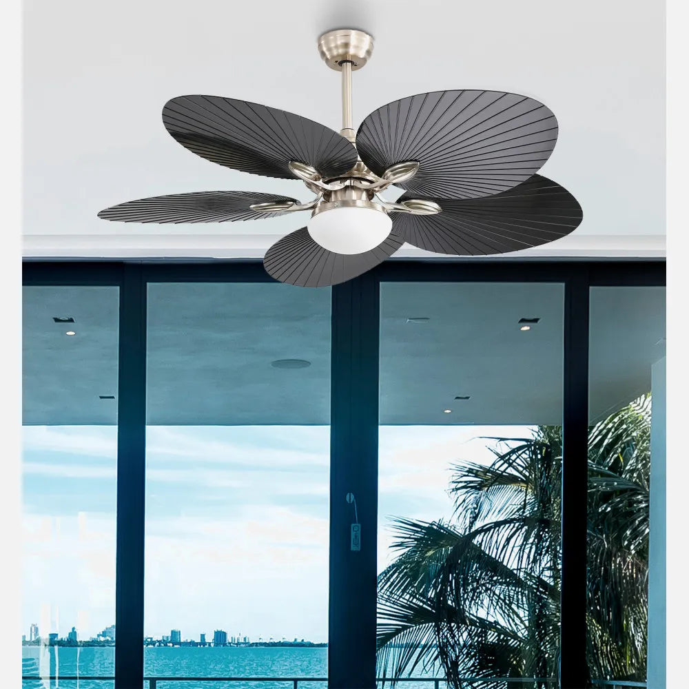Ventilador de techo DC Chaw 132 cm con luz LED de FABRILAMP en color níquel/negro – vista de detalle