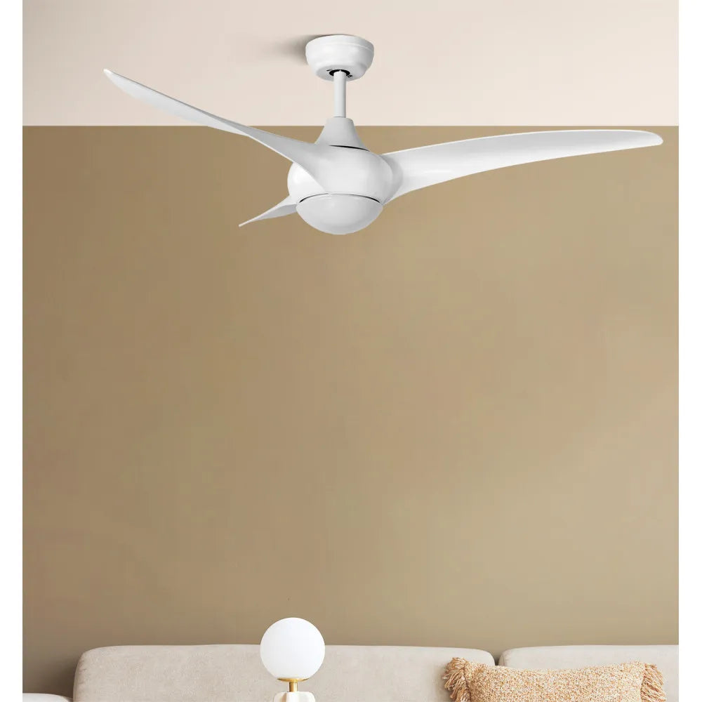 Ventilador de techo DC Canea 134 cm con luz LED de FABRILAMP en color blanco – vista de detalle