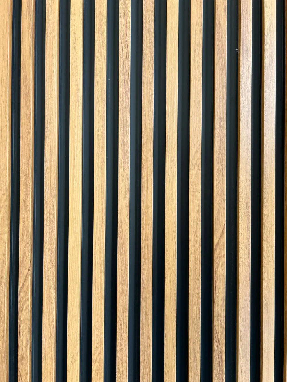 Listón decorativo PVC Madera Fondo Negro 290 x 16 cm