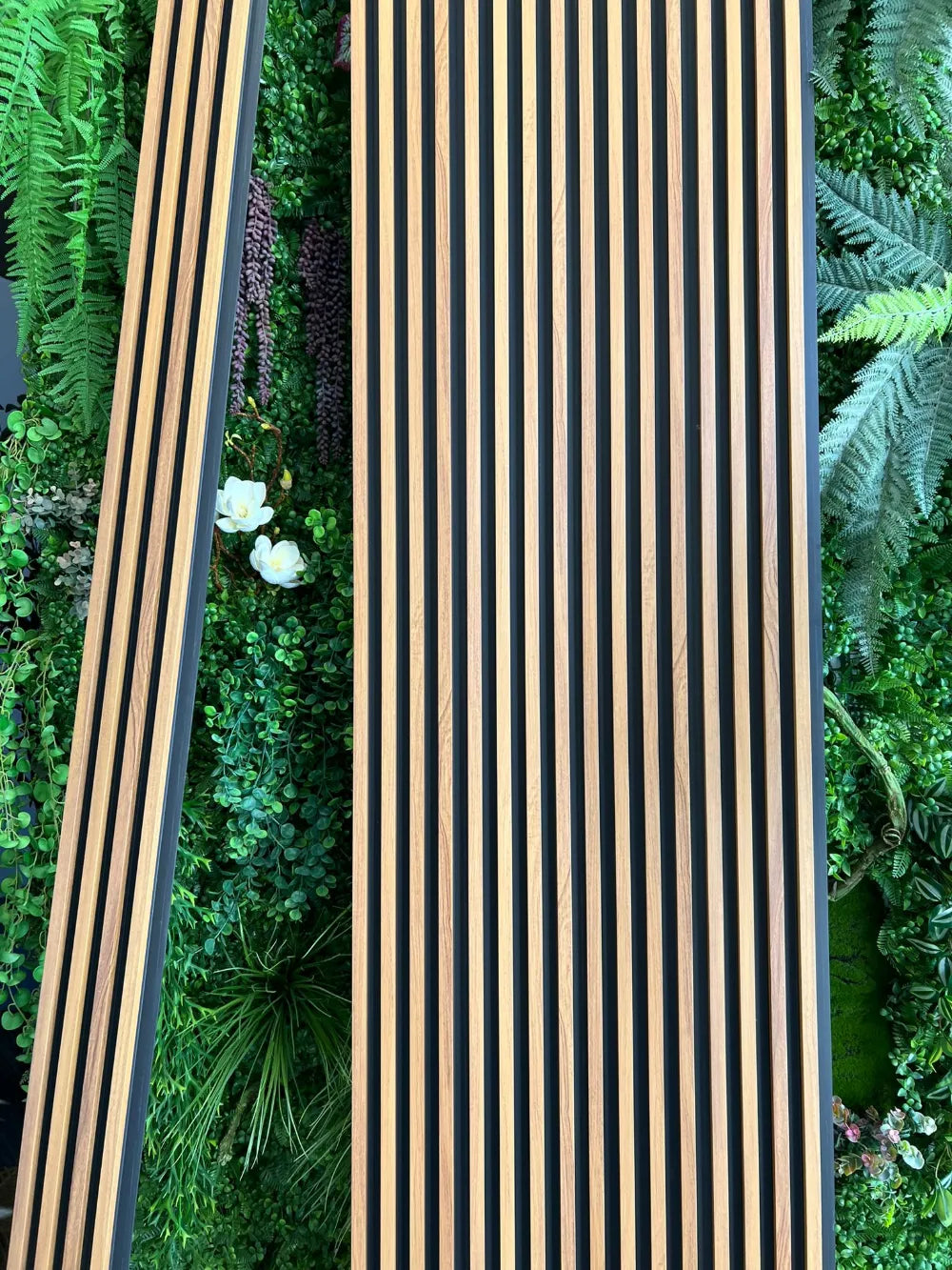 Listón decorativo PVC Madera Fondo Negro 290 x 16 cm