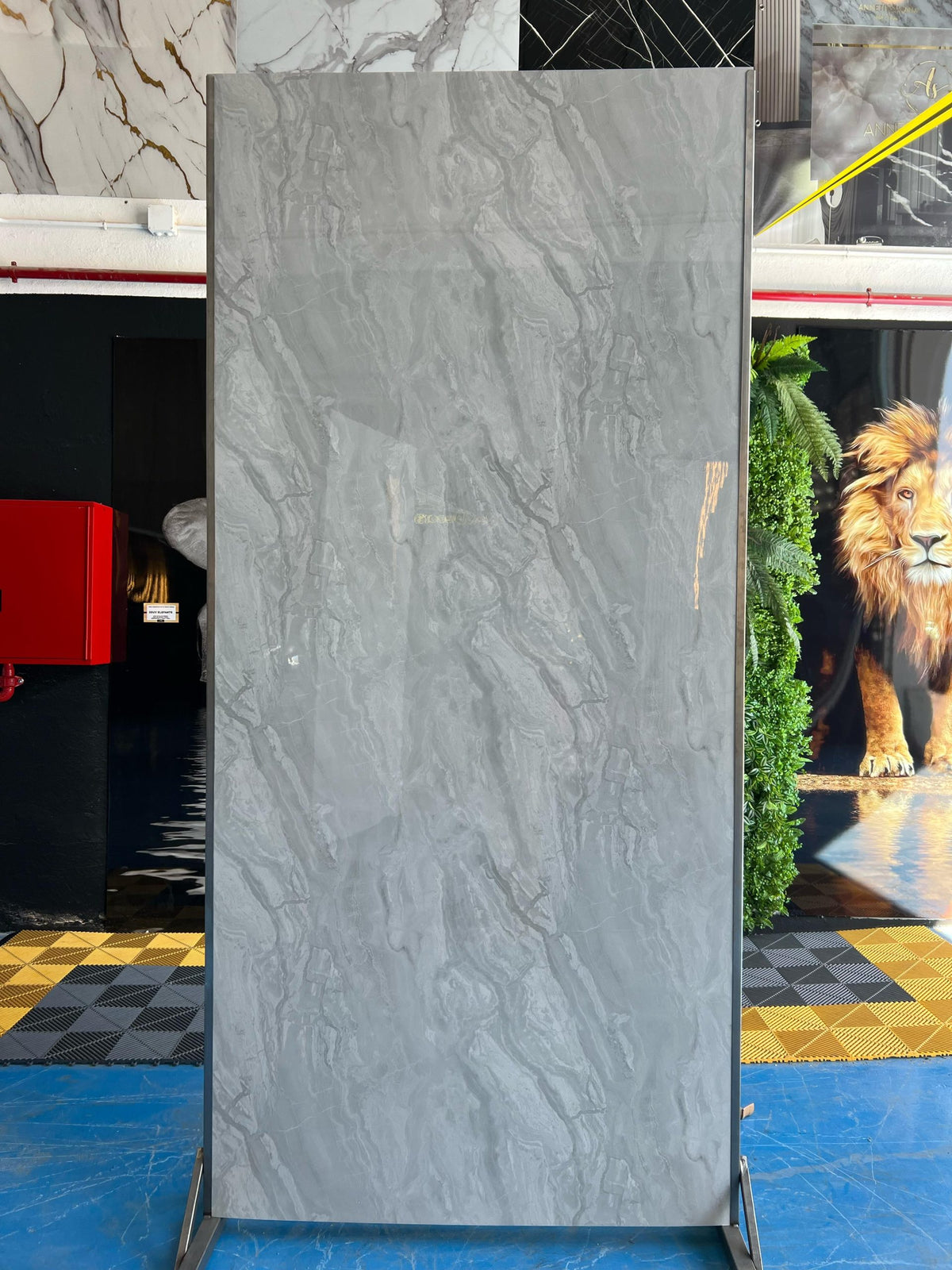 Placa decorativa polvo de piedra Mármol Lava Gris 260 x 122 cm
