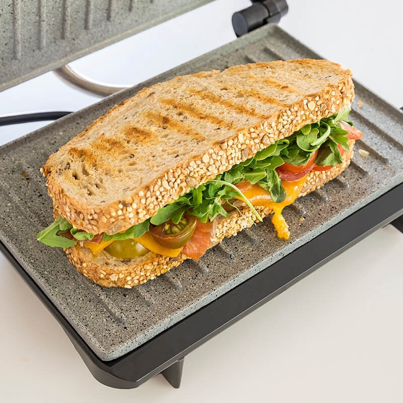 GRILL CECOTEC 03022 INOX 700W 23X14,5CM REVS.PIEDR