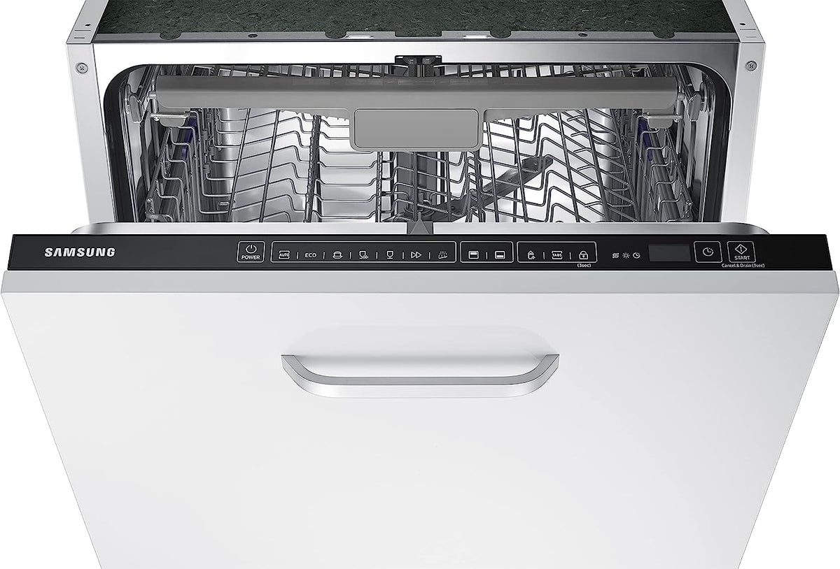 Samsung DW60M6050BB/EO – cesta inferior