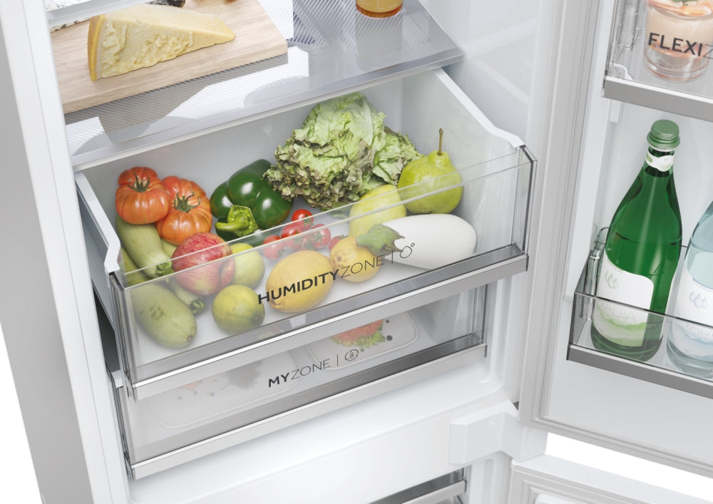 Vista adicional del frigorífico combi integrable Haier HBW7518C, imagen 7 de la galería