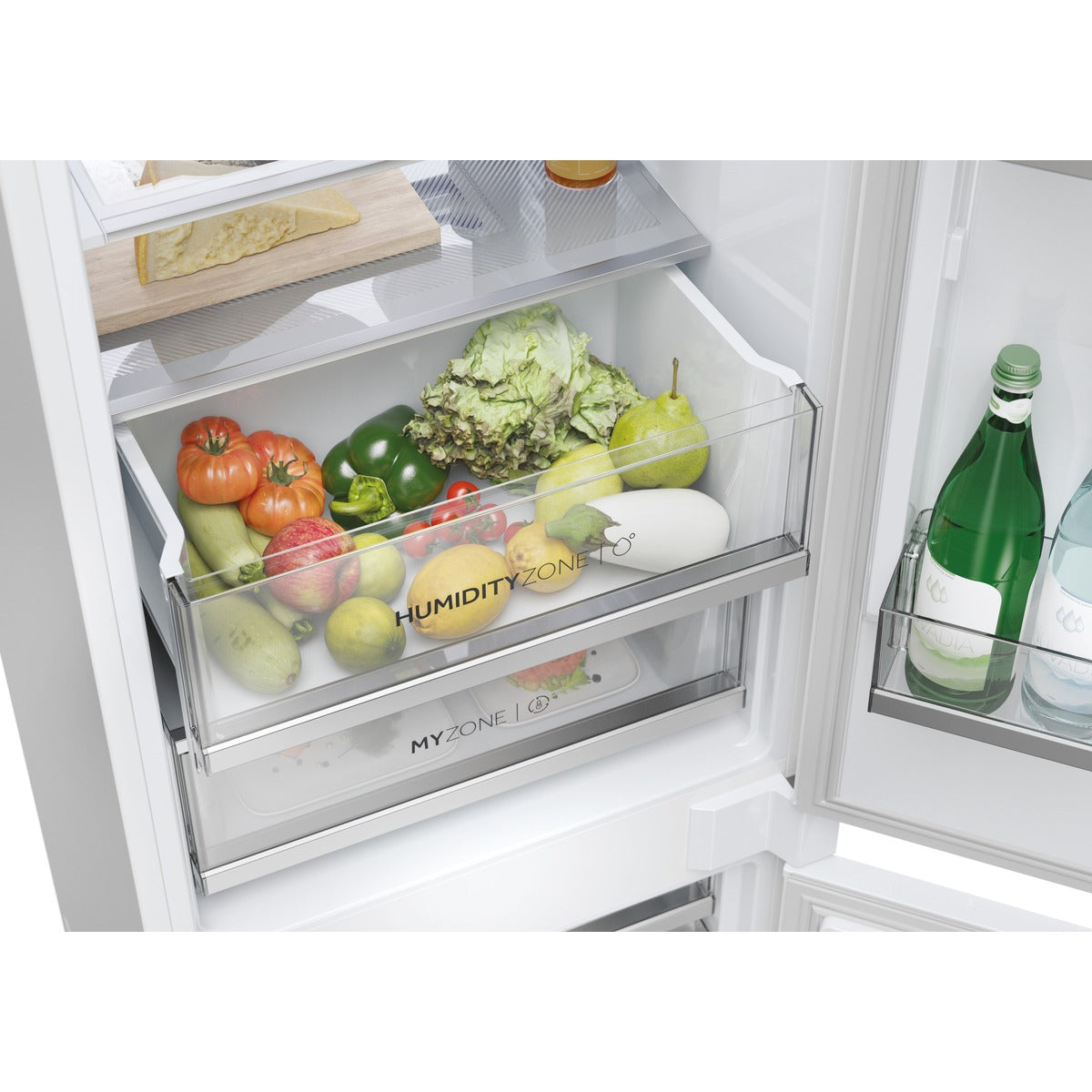 Vista adicional del frigorífico combi integrable Haier HBW7519C, imagen 6 de la galería