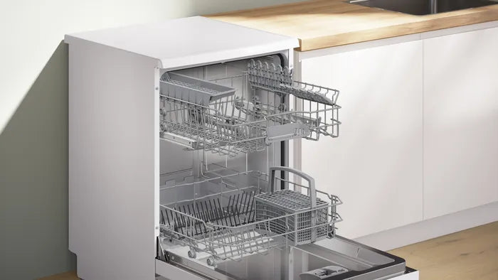 LVJ. BOSCH SMS2HTW06E 5P 46dBA BCO