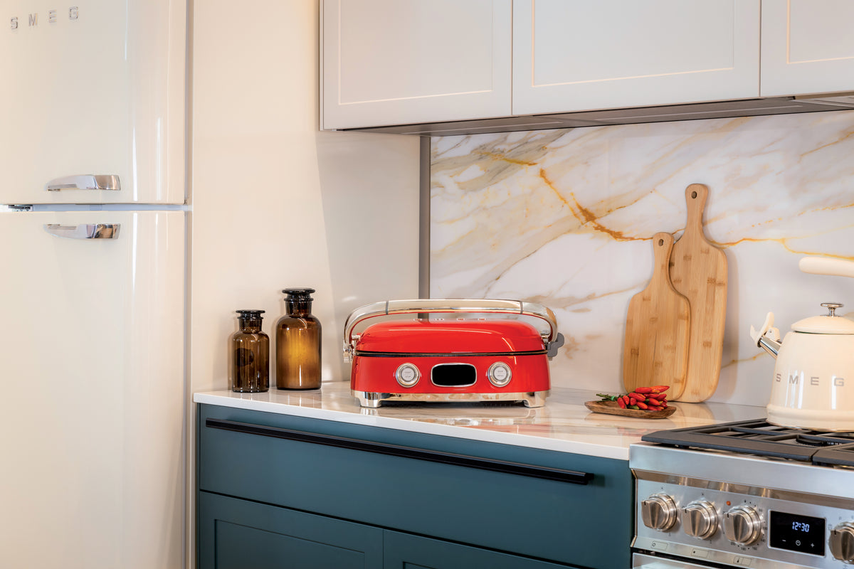 GRILL SMEG MGF01RDEU ROJO 2000W 4 PLACAS INTERC.