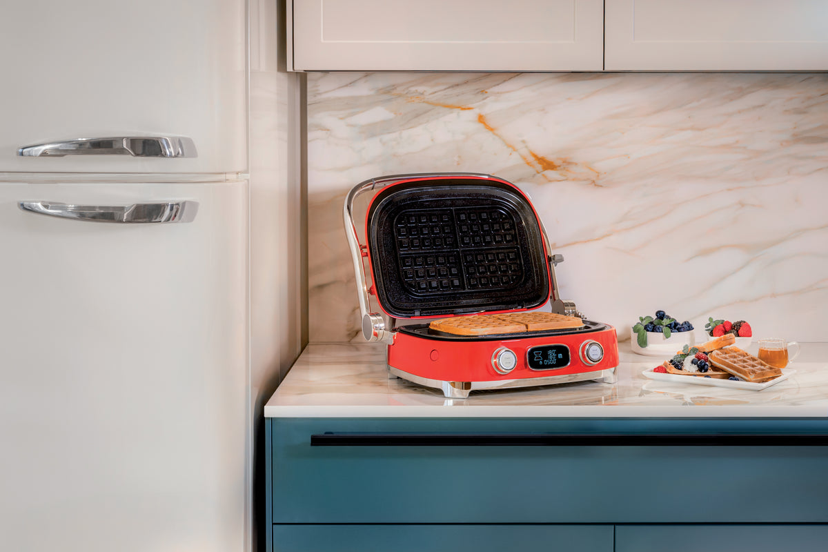 GRILL SMEG MGF01RDEU ROJO 2000W 4 PLACAS INTERC.