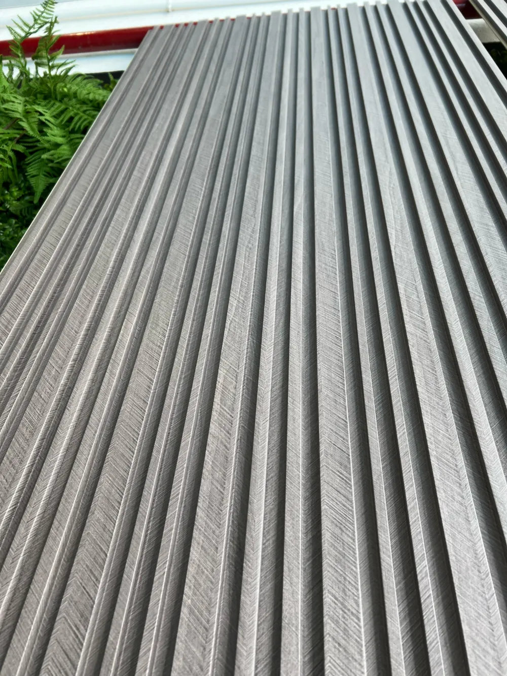 Listón decorativo PVC Mix Gris Espiga 290 x 18 cm