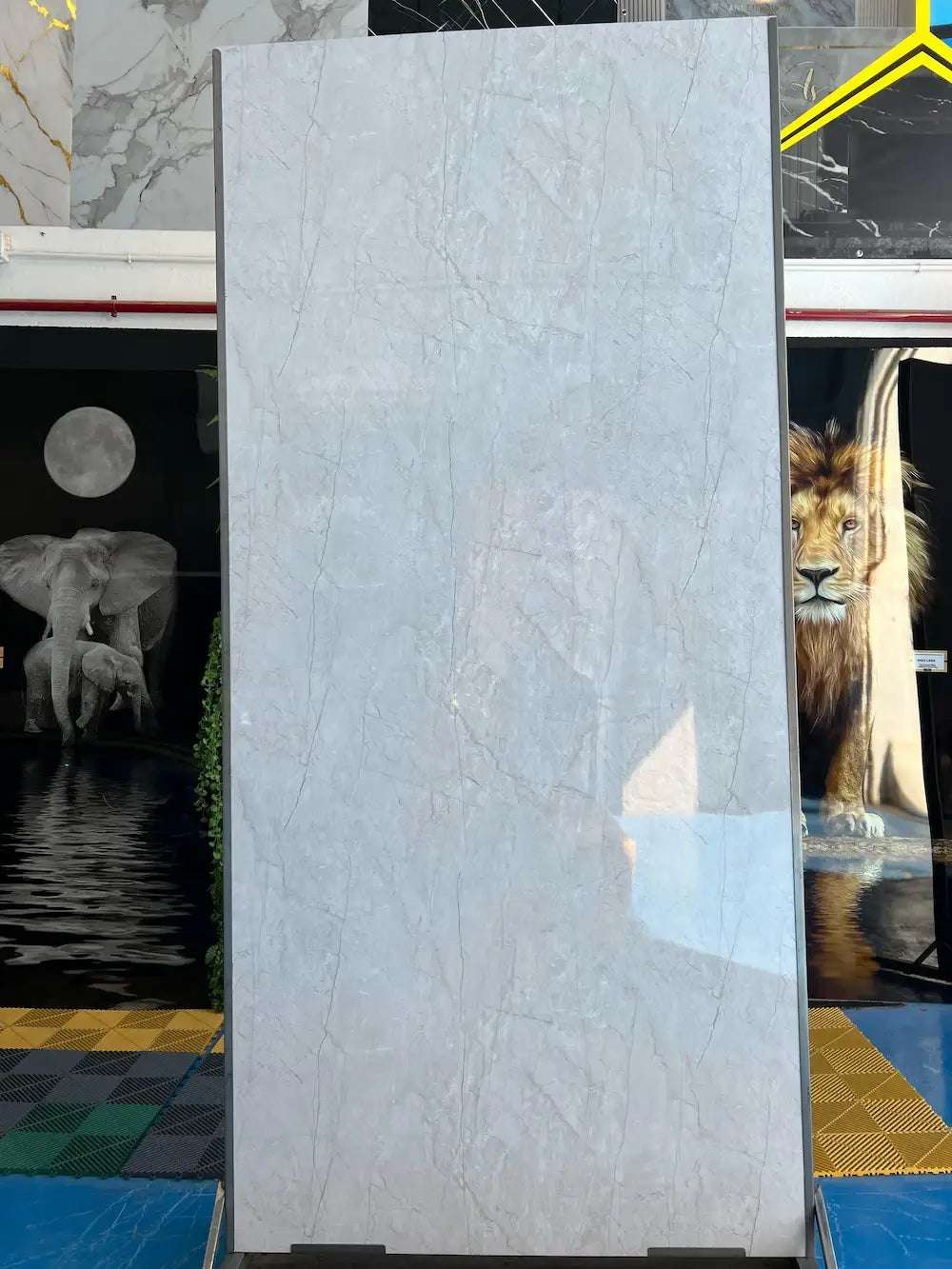 Placa decorativa polvo de piedra Piedra Gris Rayada Brillo 260 x 122 cm