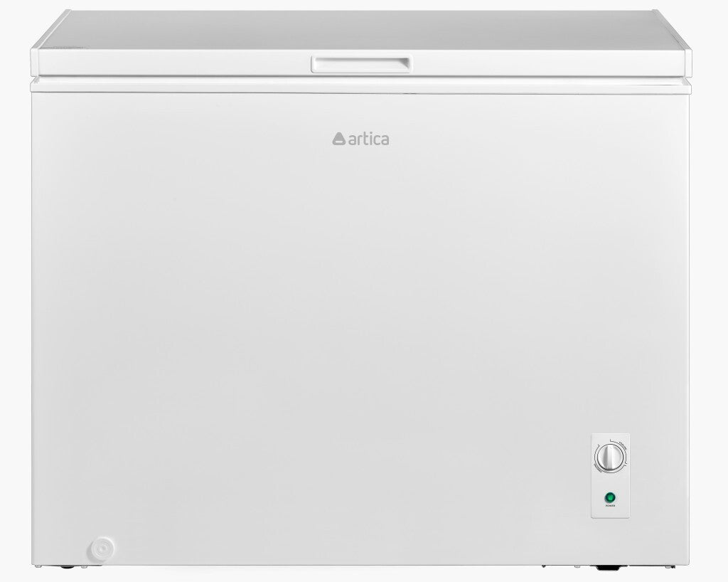Congelador horizontal Artica FROSTBOX249EB de 249 litros blanco con tapa cerrada, vista frontal