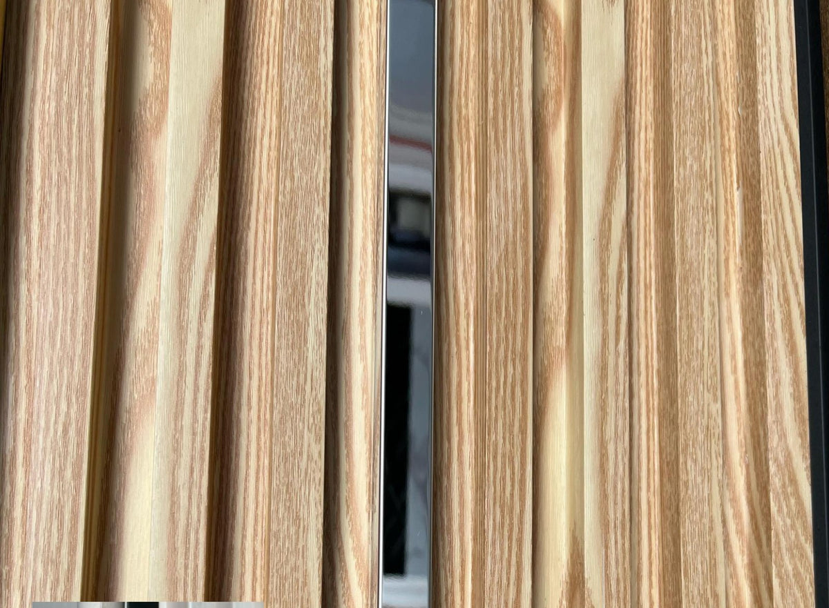 Embellecedor plateado para listones decorativos 290 cm