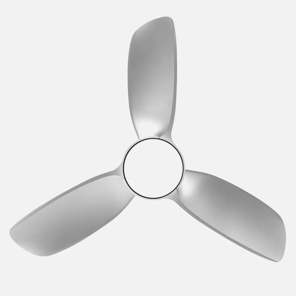 Ventilador de techo DC Haur 107 cm con luz LED de FABRILAMP en color plata – vista de detalle