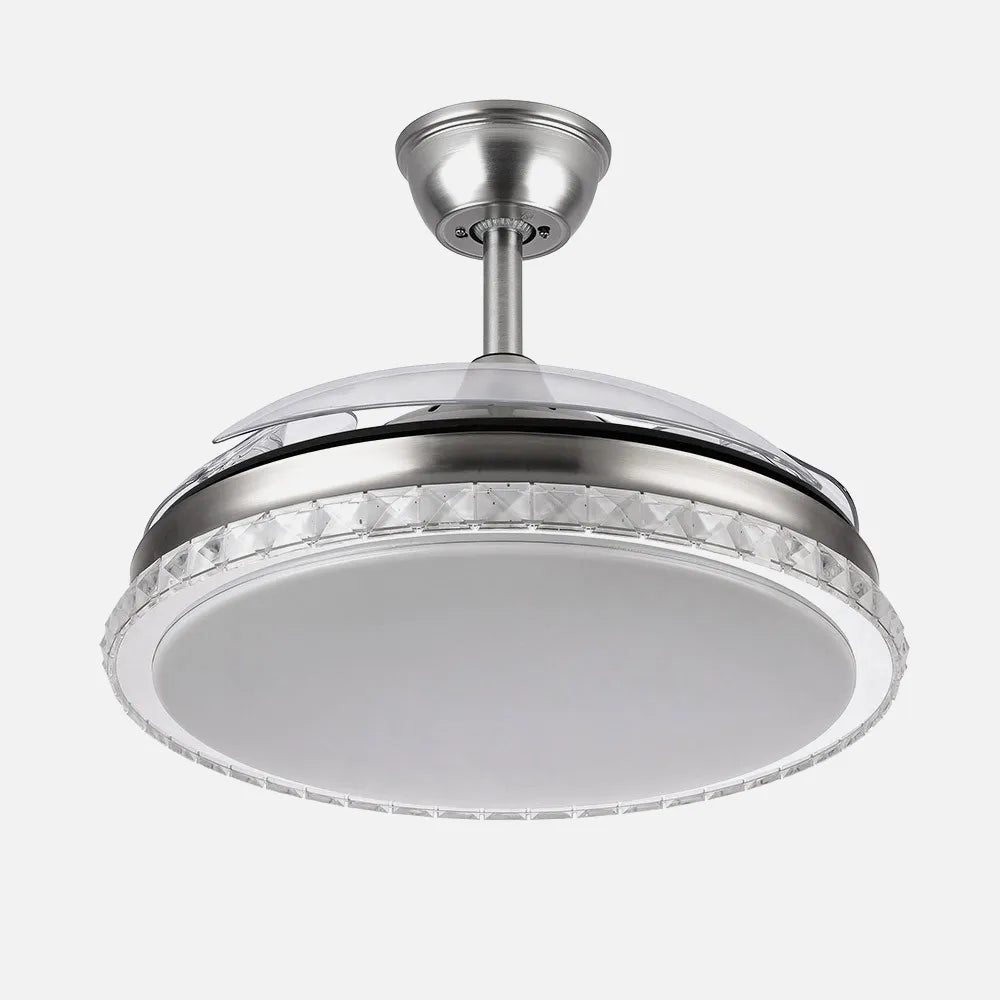 Ventilador de techo DC Biliku 107 cm con aspas retráctiles y luz LED de FABRILAMP en color níquel – vista de detalle