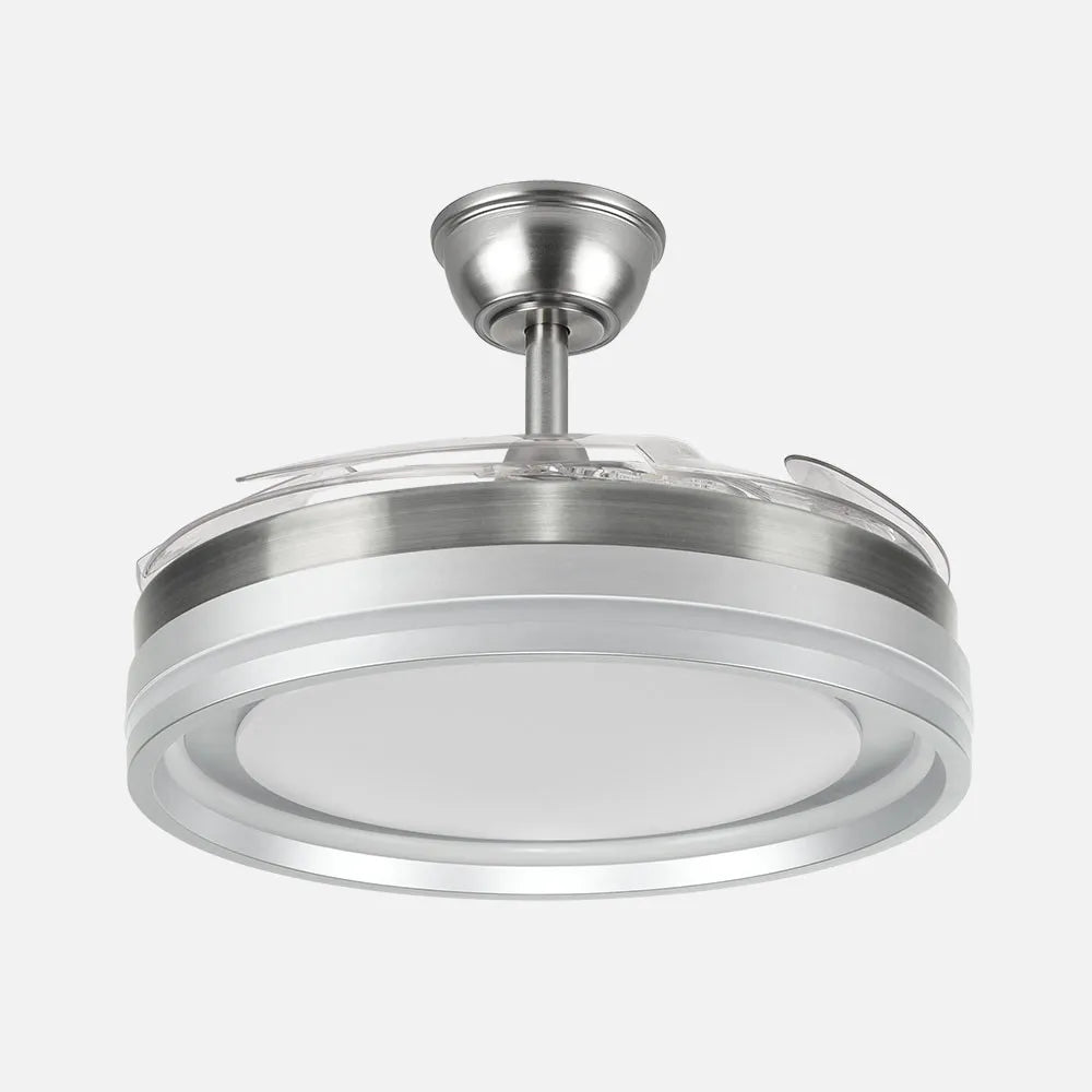 Ventilador de techo DC Cerrato 107 cm con aspas retráctiles y luz LED de FABRILAMP en color níquel – vista de detalle