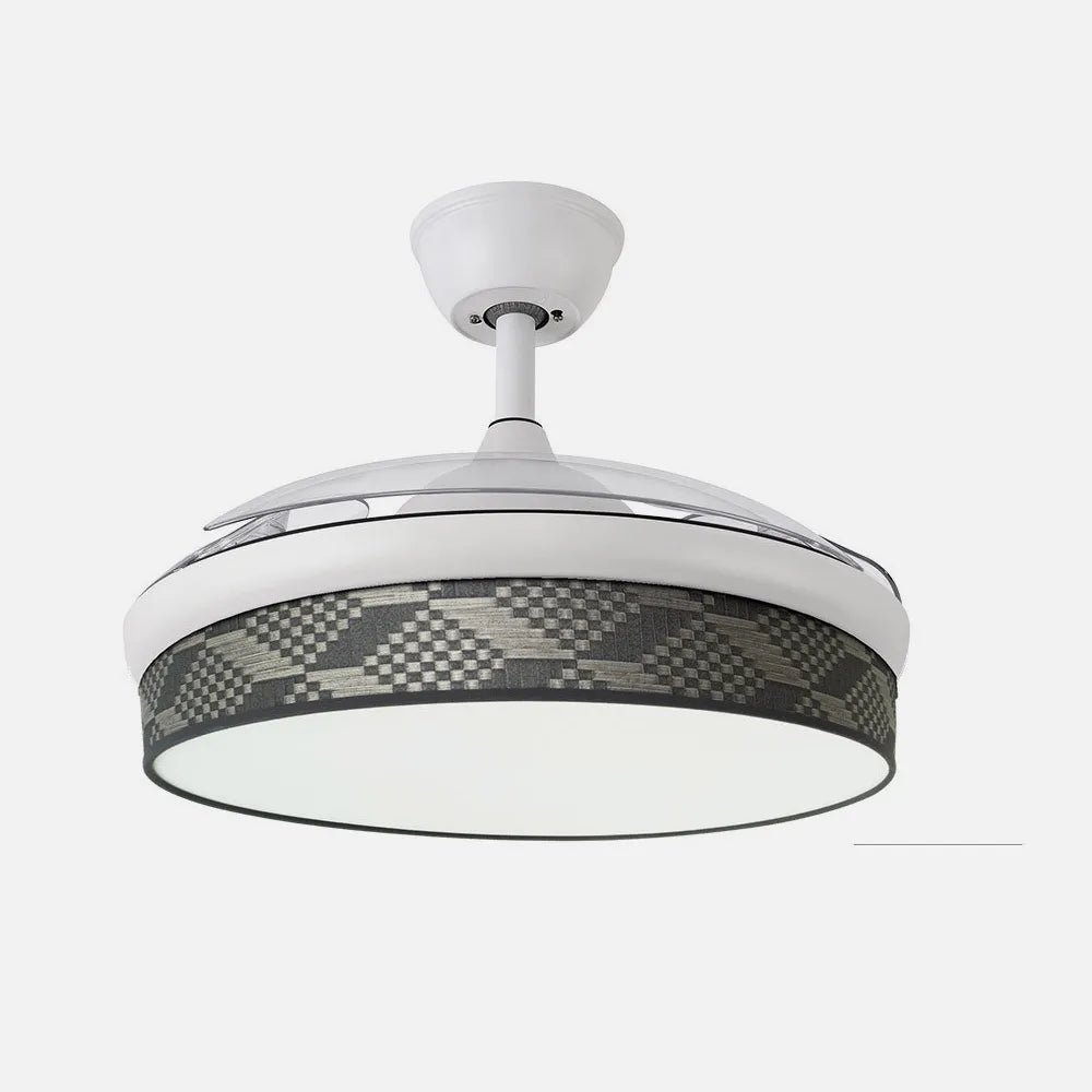 Ventilador de techo DC Moda 108 cm con aspas retráctiles y luz LED de FABRILAMP en color blanco/tetris gris