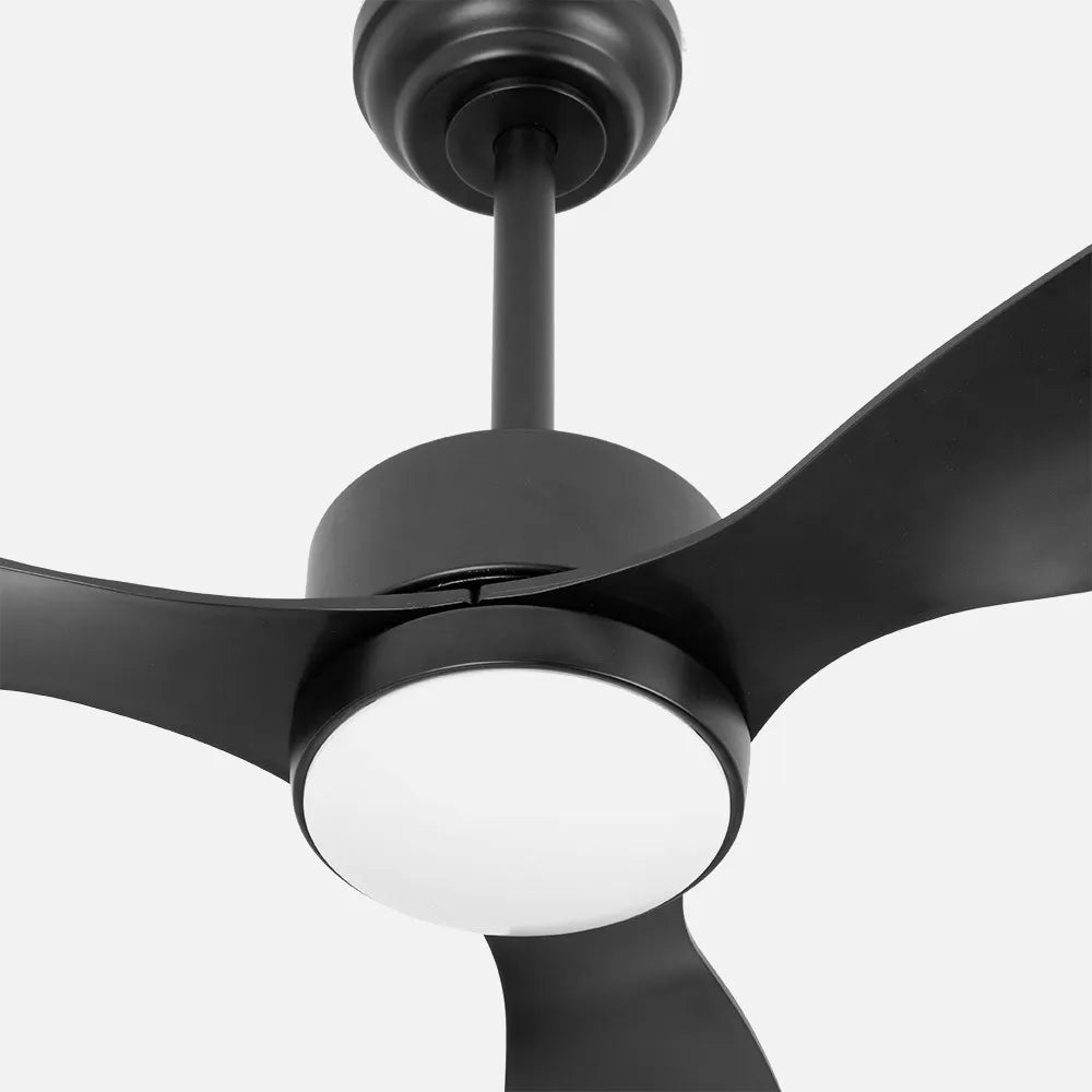 Ventilador de techo DC Serpa 107 cm con luz LED de FABRILAMP en color negro – vista de detalle