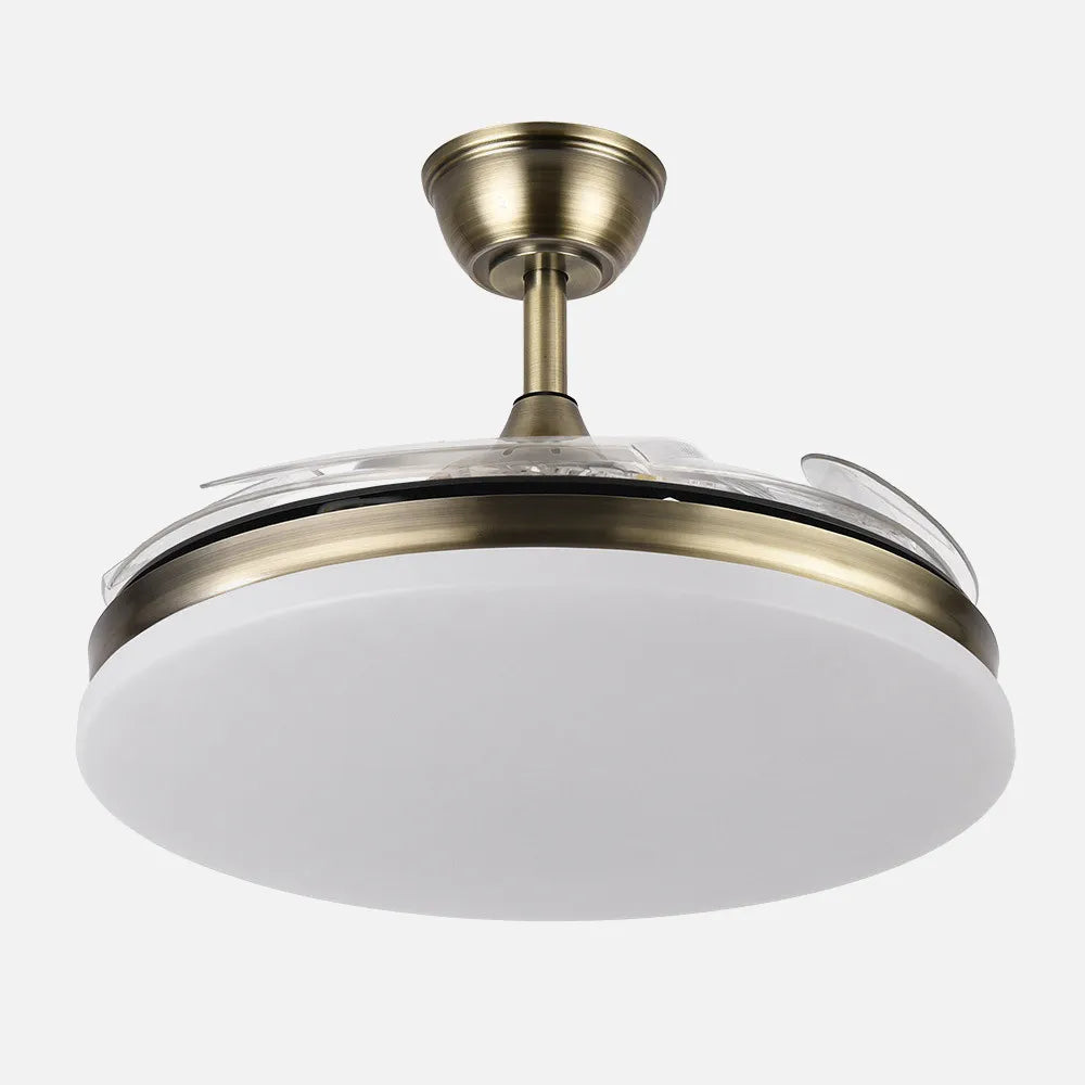 Ventilador de techo DC Tridente 107 cm con aspas retráctiles y luz LED de FABRILAMP en color cuero – vista de detalle