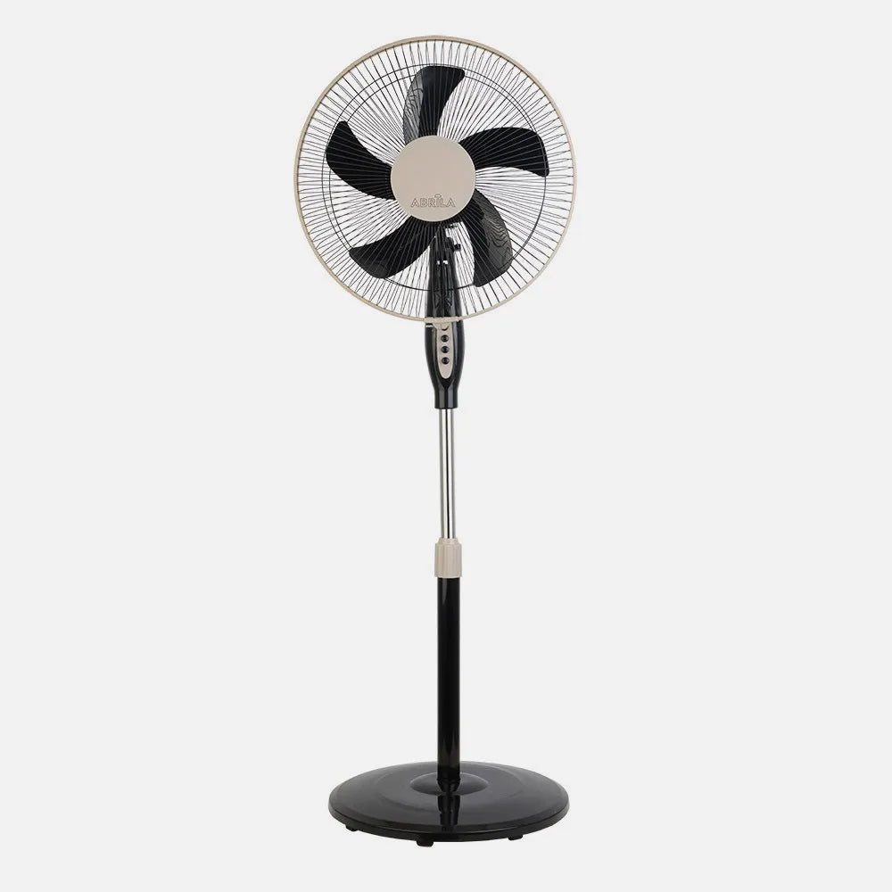 Ventilador de pie Belmonte 45 W de FABRILAMP en color negro/beige