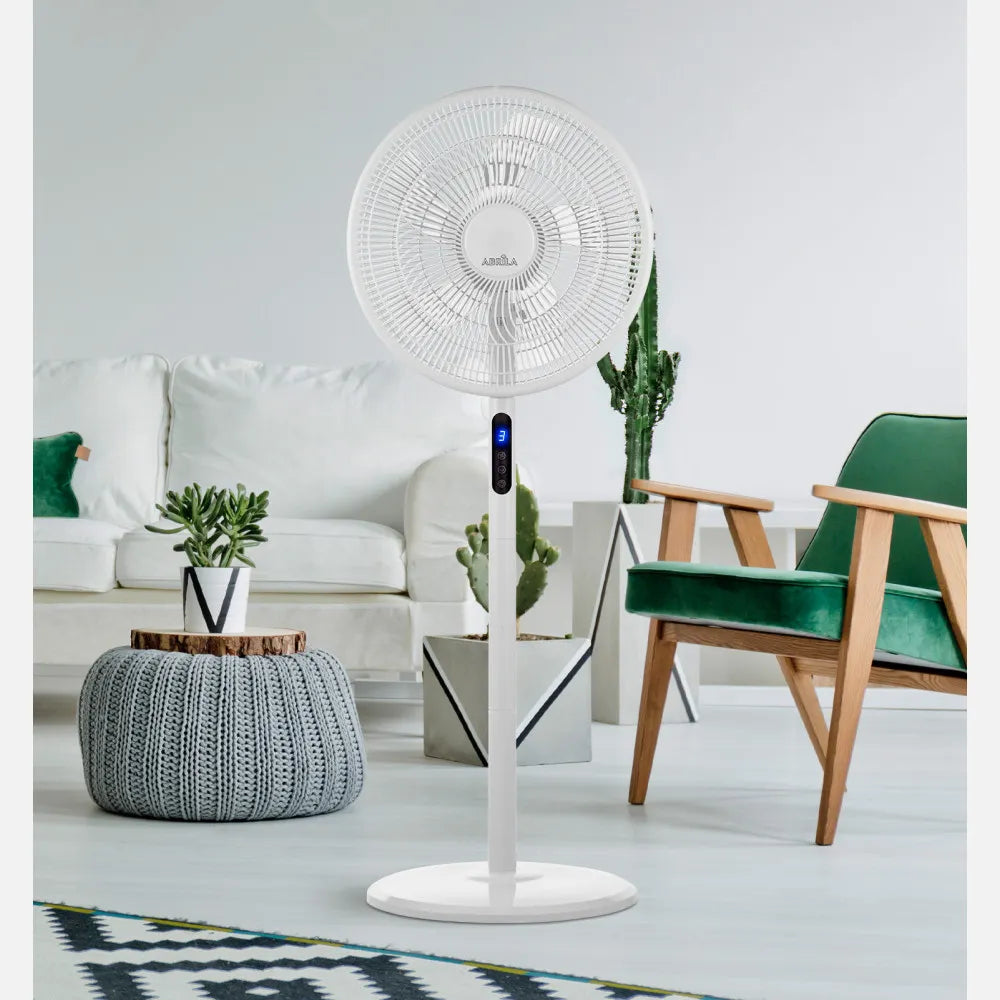 Ventilador de pie Icono 45 W de FABRILAMP en color blanco – vista de detalle