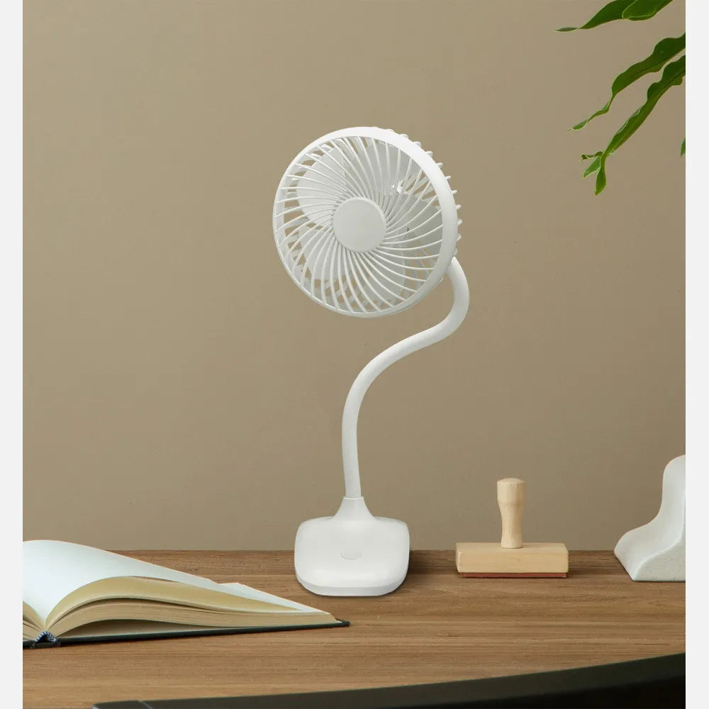 Ventilador recargable de sobremesa con pinza Sines 5 W de FABRILAMP en color blanco – vista de detalle